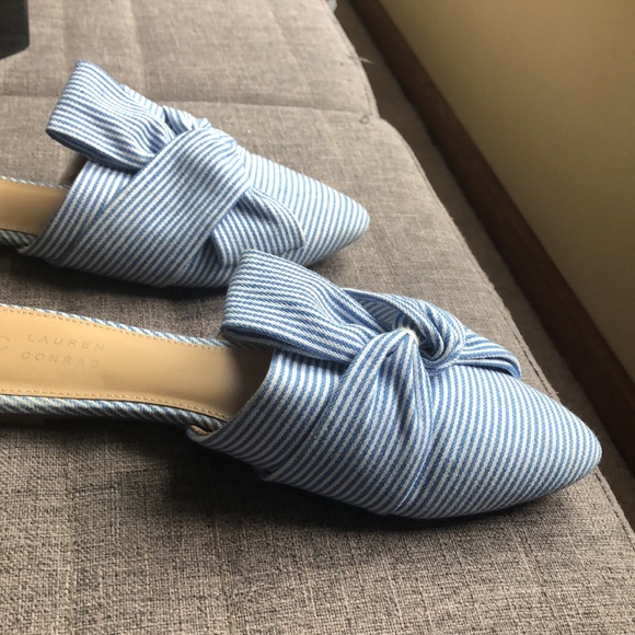 Cute fun summer slides. Size 10. - Picture 3 of 5